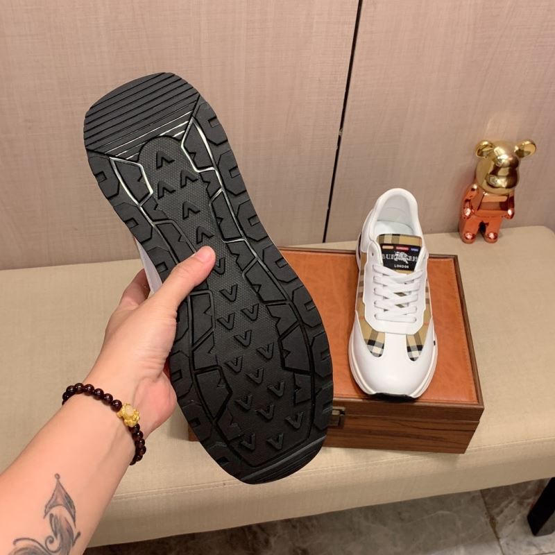 Burberry Low Shoes